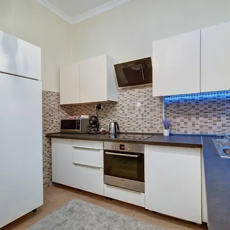 Buda Center Apartment